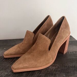 NWOB Vince Camuto Block Heel
